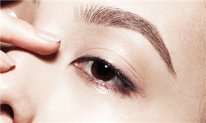 双眼皮切除后的恢复期是多久？剪双眼皮的效果怎么样？