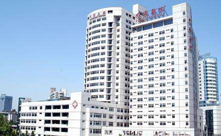 武汉同济医院徐逸割双眼皮怎么样.jpg 武汉同济医院徐逸割双眼皮怎么样.jpg